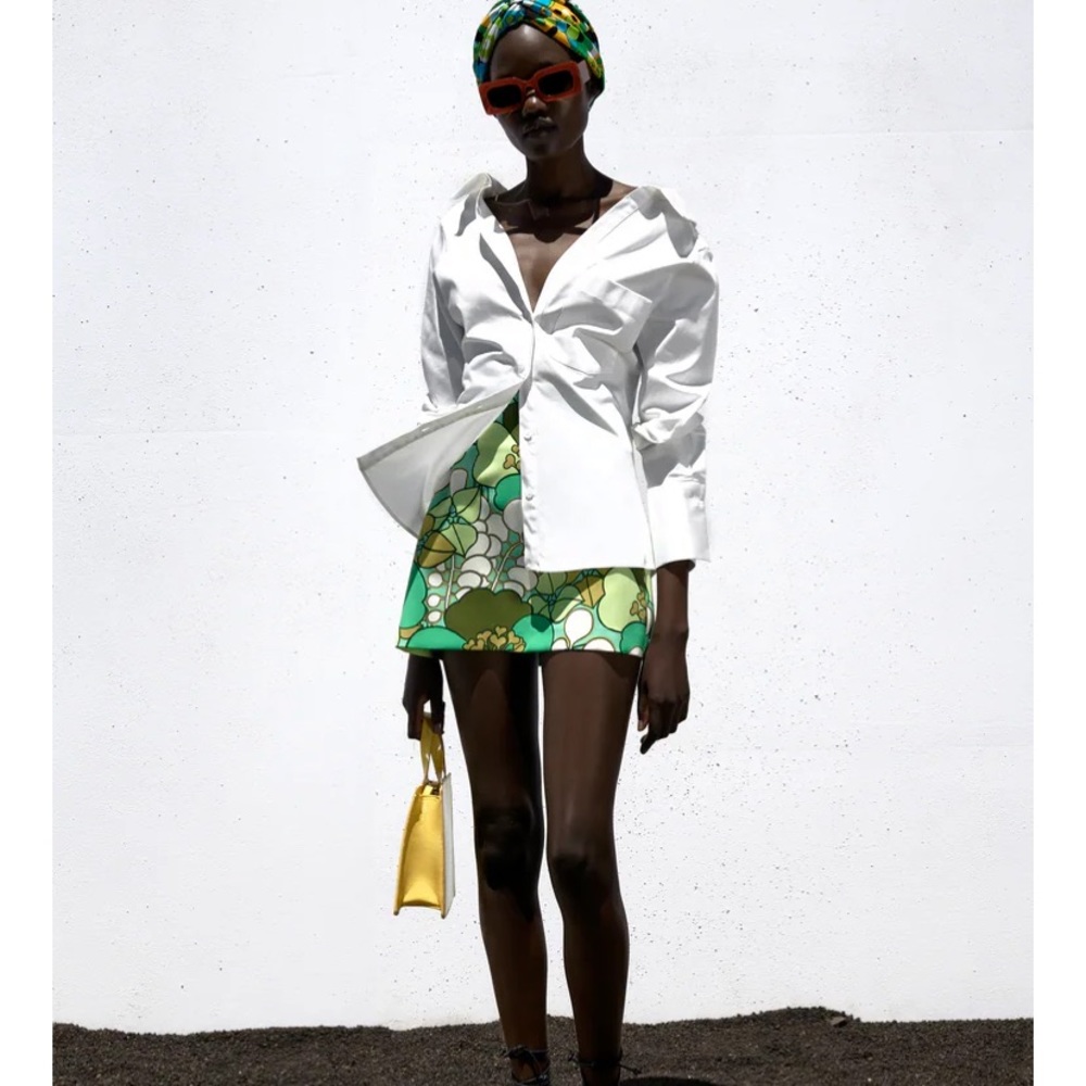 Zara’s Printed Green Mini Skirt